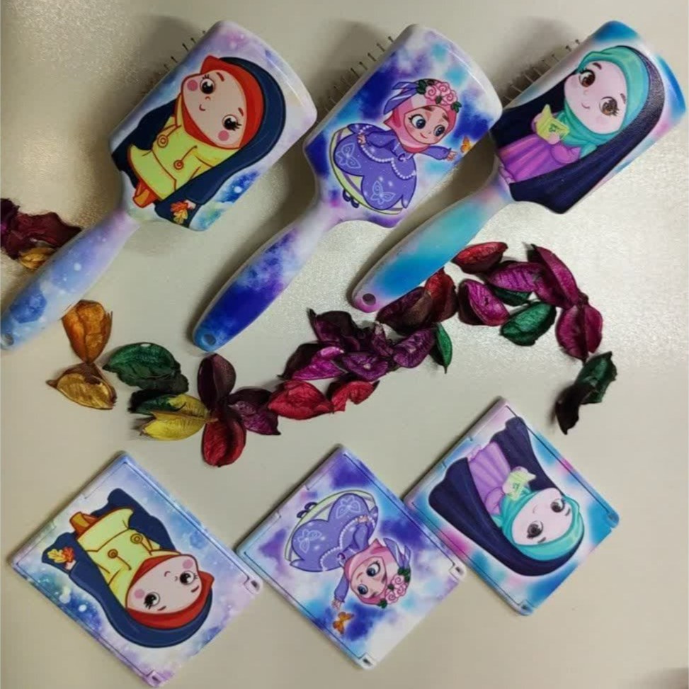 SQGhxppwGLhFbarny8iiGRzGp3m8Jtcm87eUT0lo7fdFHurFbp.jpg ست اینه و برس دخترانه غدیری ( هدیه مناسبتی ) - Image 1